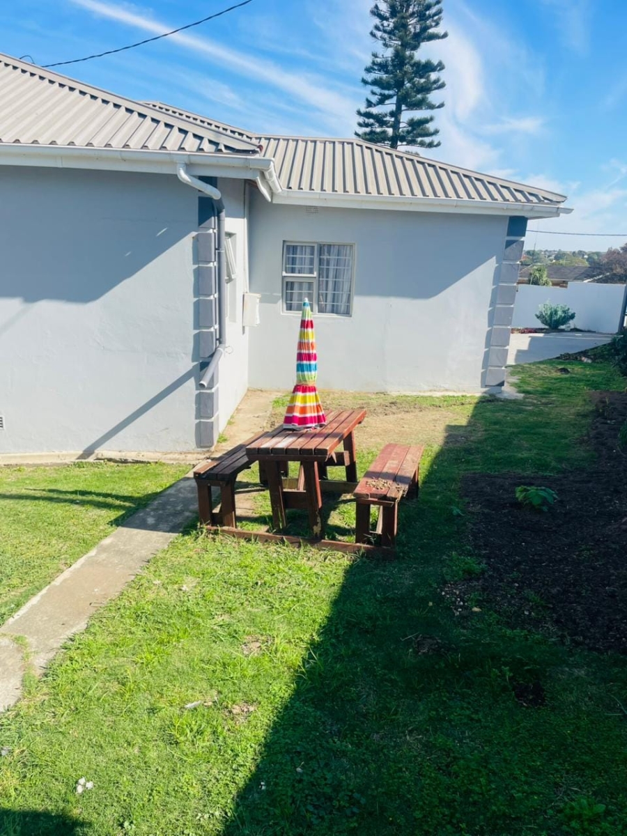 3 Bedroom Property for Sale in Cambridge Eastern Cape